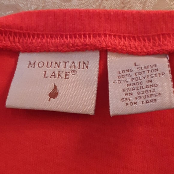 Mountain Lake Tee - Picture 3 of 4